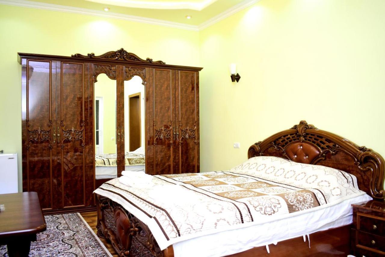 Vostok Hotel Samarkand Exterior photo